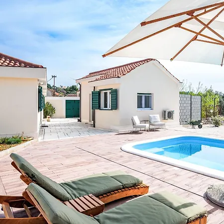 Hidden Gem By Interhome * Trogir